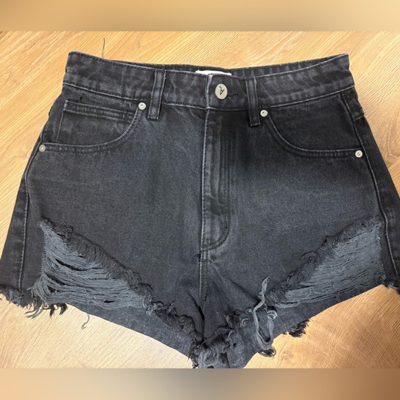 Abrand High Relaxed Short - Picture 4 of 8